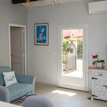 Charmante Petite Maison A L'Entree De Saint Tropez-3